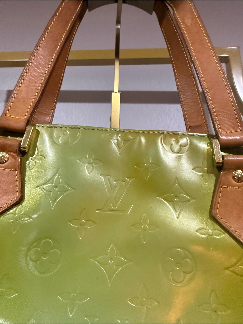 Louis Vuitton Lime Green Vernis Tote with Tan Handles - Picture 11 of 14